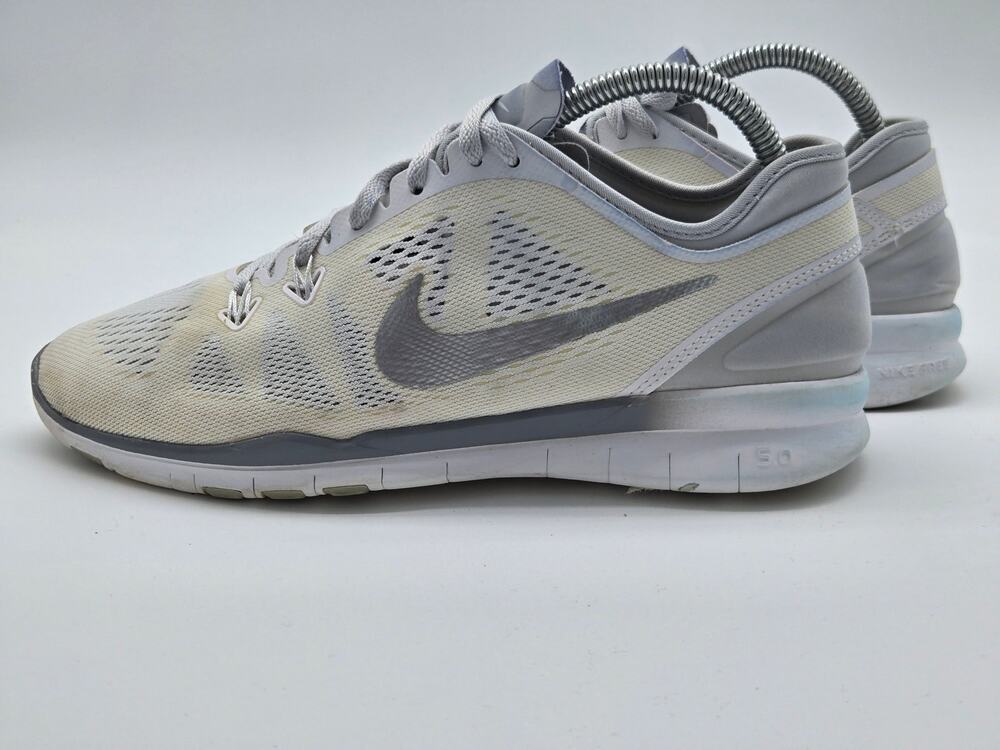 Nike Free TR Fit 5 704674-100 White 8.5